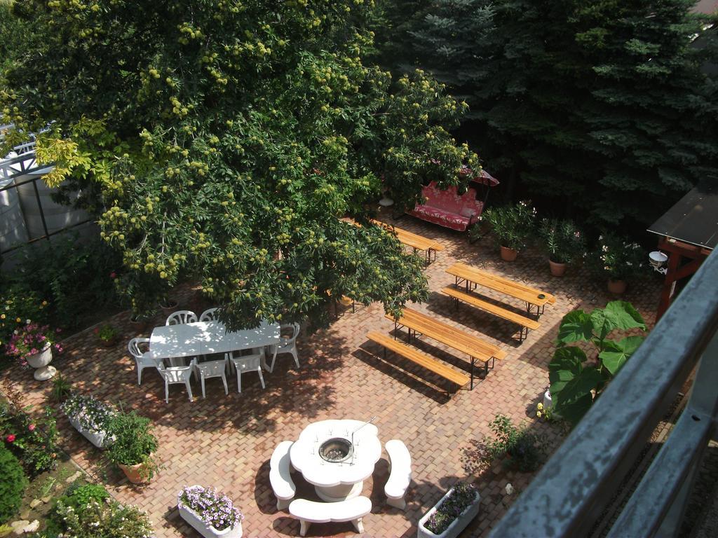 Hotel Jobor Vendeghaz Győrújbarát Exteriér fotografie
