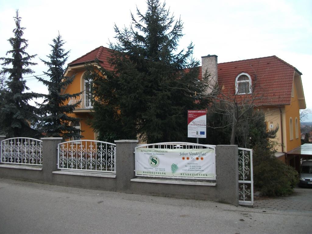 Hotel Jobor Vendeghaz Győrújbarát Exteriér fotografie